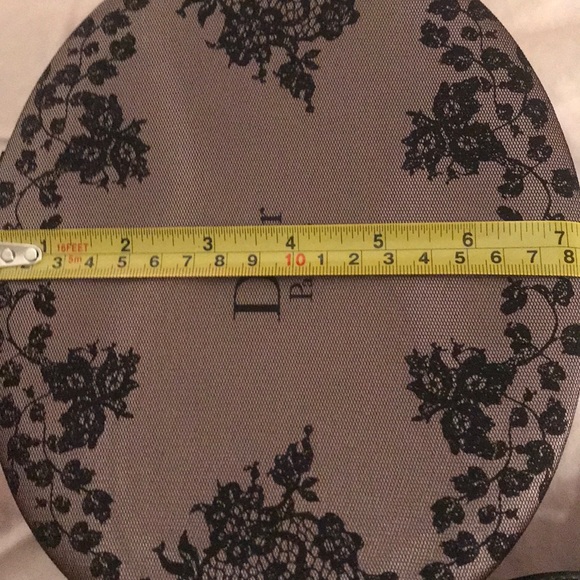 Dior make up bags - Picture 9 of 12